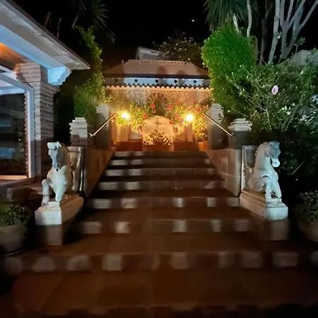 Casa Hermosa 게스트하우스 토레 데 베나갈본